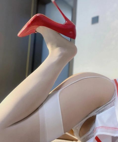 婷婷狠狠久久久一本精品_最新电影在线观看