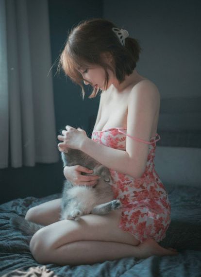 女人裸体让男人吃奶视频_神马影院手机在线观看