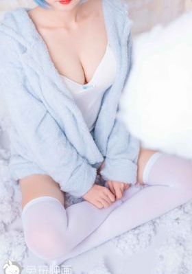 国语对白久久精品一区_高清免费观看超清