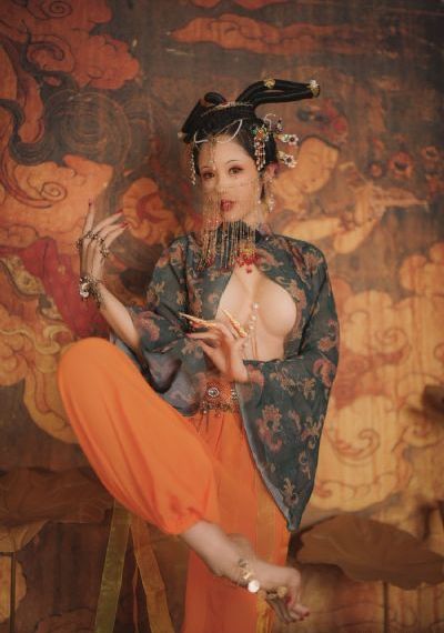 丝袜美腿日韩_4K全集免费观看