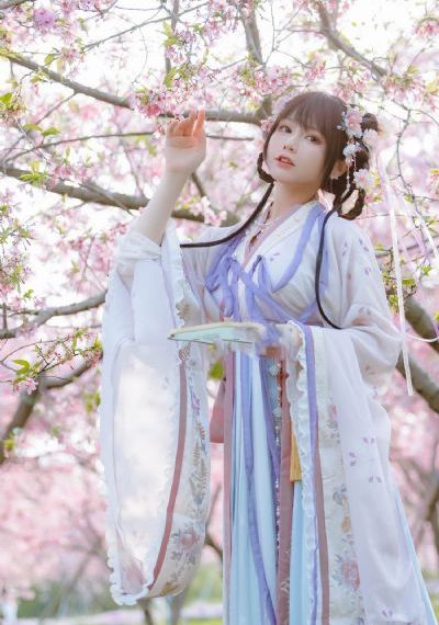 欧美女鞋宽楦品牌_高清免费观看电视剧