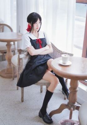 欧美女人艺术摄影_1080手机在线看