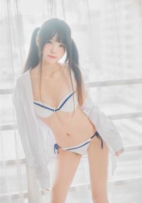 欧美职业装美女图片_1080超清免费观看
